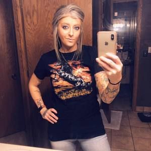 Meet your Posher, Casey